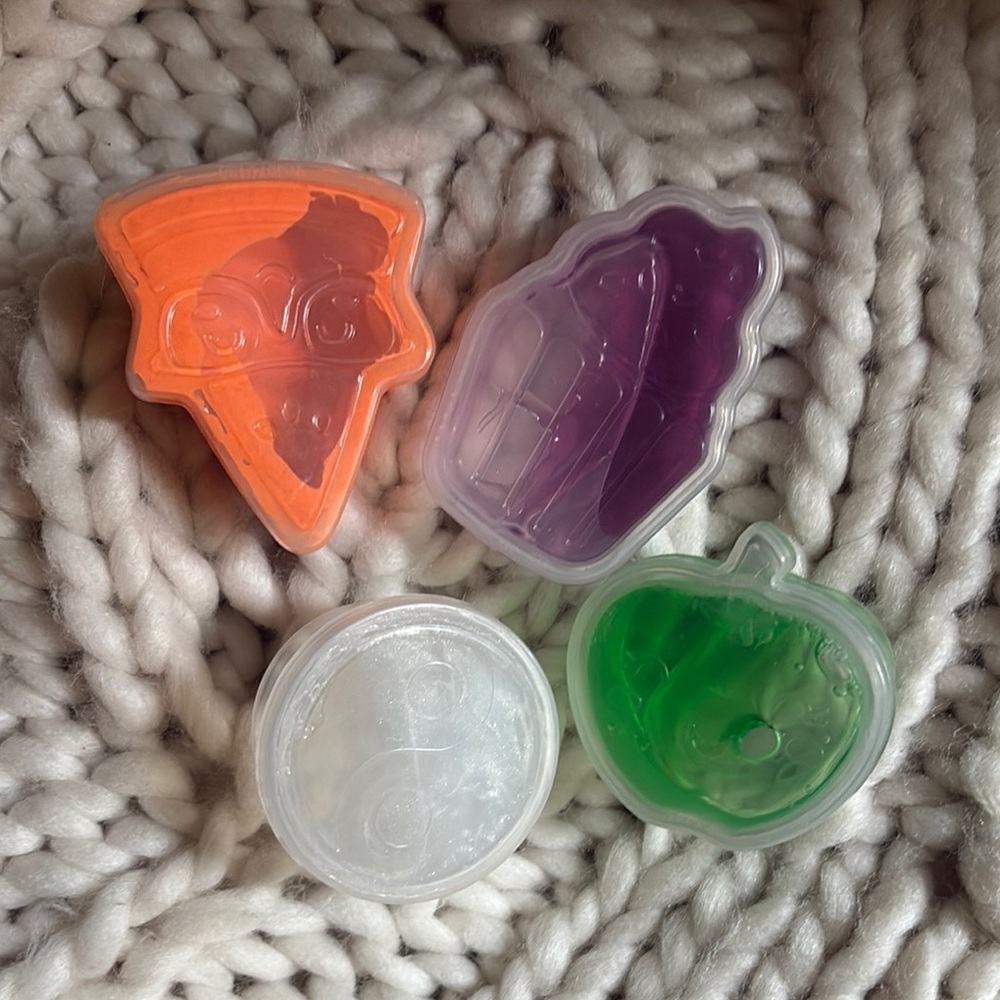 SlimyGloop and Goofy Gooey Set - Yellow, Pink, Green,blue, white,purple,orange - Picture 7 of 8